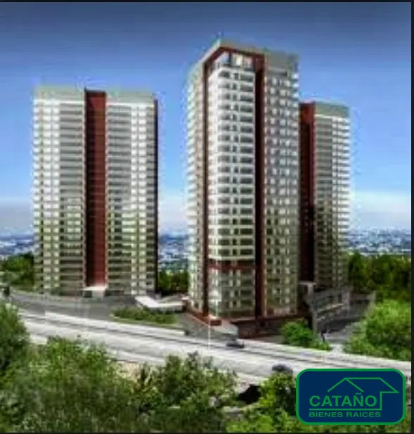 Departamento de lujo con jardín propio en Tres Cumbres