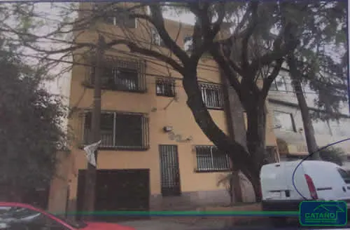 Edificio en 4 niveles para remodelar en Santa María Nonoalco