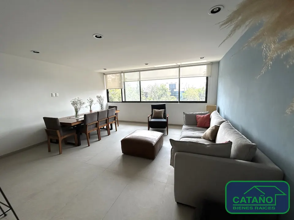 Departamento en venta, Las Aguilas, Cardenales