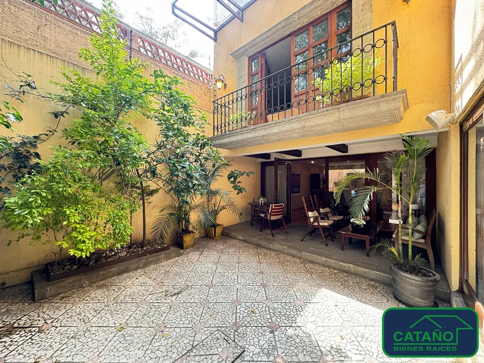 Casa en venta, Santa Catarina, Cerrada Francisco Sosa