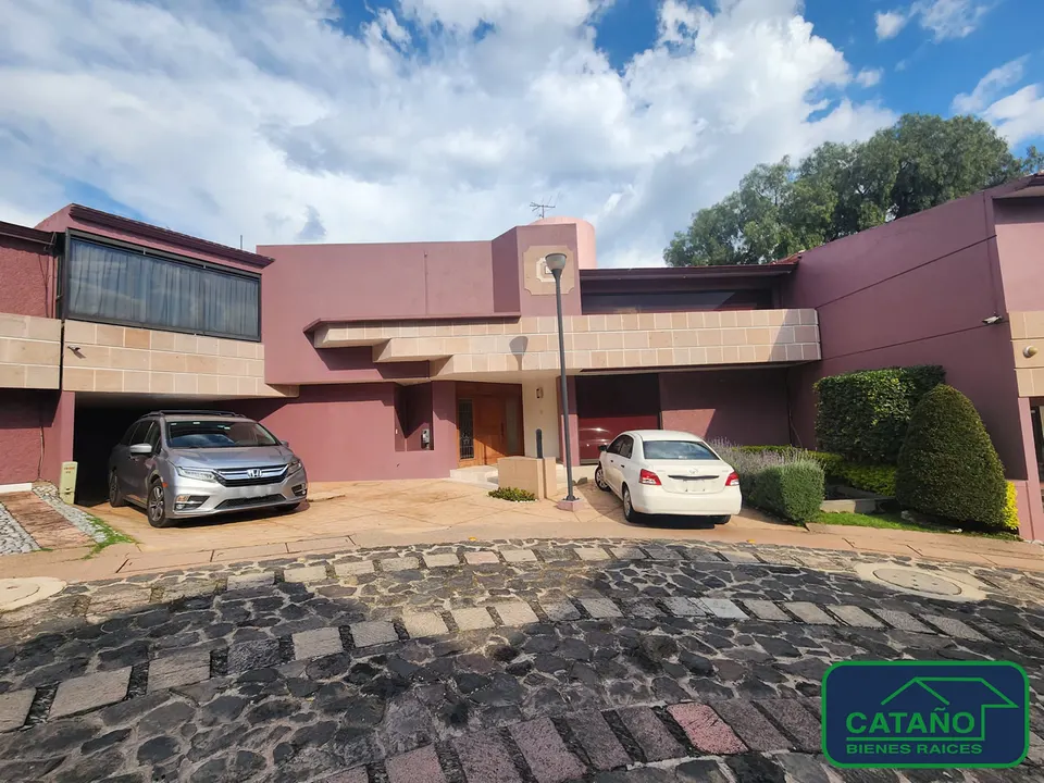 Casa en condominio en venta, Valle Escondido, Cerrada Tehuixtle