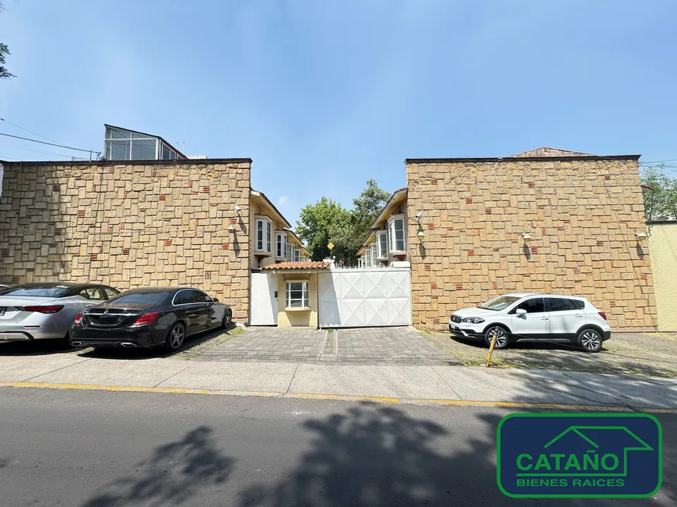 Casa en condominio en venta, Lomas Quebradas, Av. San Jeronimo