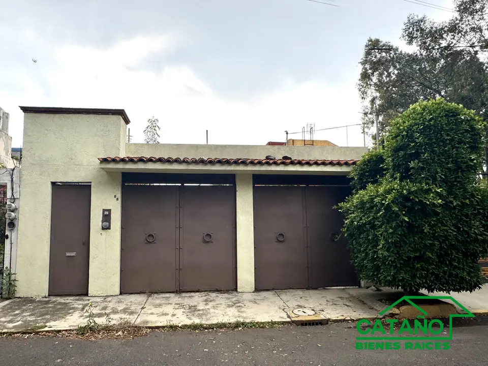 Terreno en Venta en Prados Coapa 3A Sección Listo para Construir