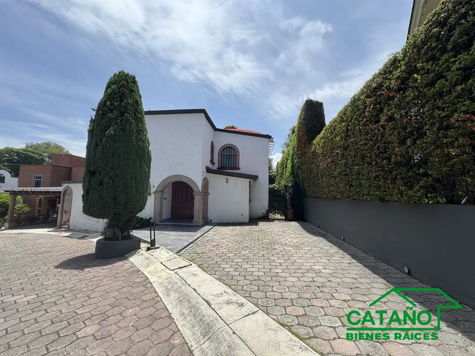Condominio Horizontal en Renta, San Jerónimo Lídice, Santiago