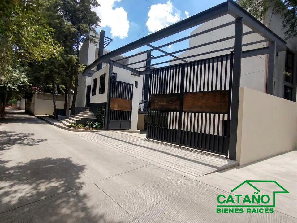 Condominio horizontal con vista al Club de Golf Bellavista Atizapán de Zaragoza